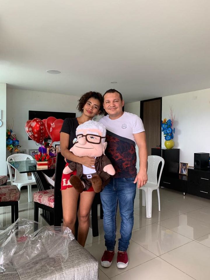 Vanessa Losada junto al concejal Deiby Martínez Cortes.